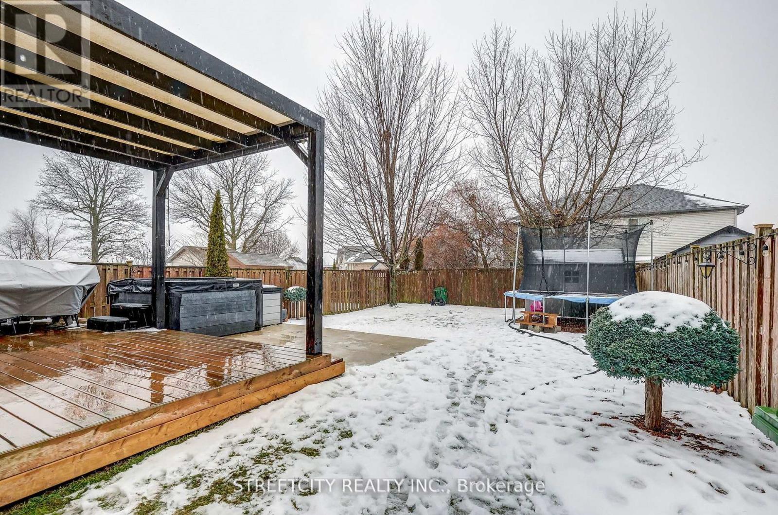 105 Penhale Avenue, St. Thomas, Ontario  N5R 6M3 - Photo 40 - X12748228