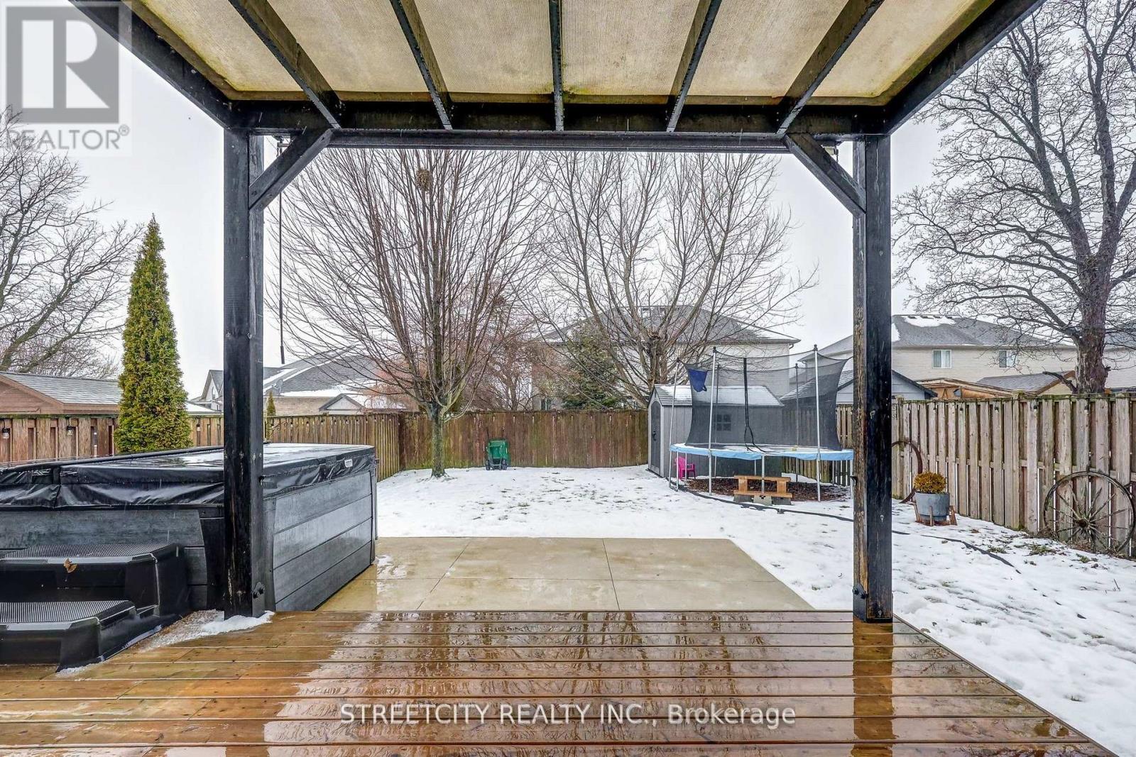 105 Penhale Avenue, St. Thomas, Ontario  N5R 6M3 - Photo 43 - X12748228