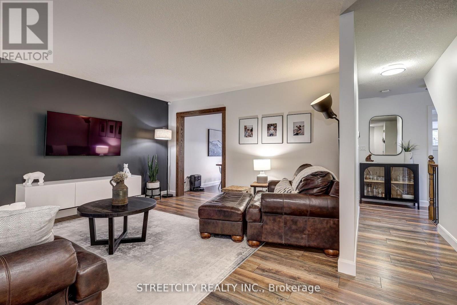 105 Penhale Avenue, St. Thomas, Ontario  N5R 6M3 - Photo 5 - X12748228