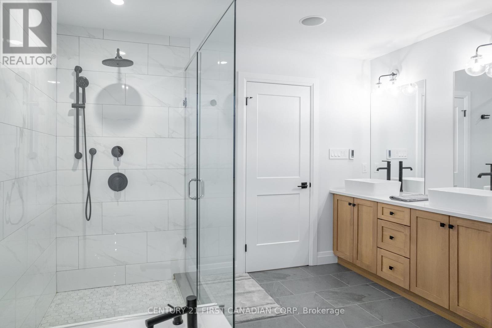 828 Kleinburg Drive, London North, Ontario  N5X 3Z1 - Photo 29 - X12748252