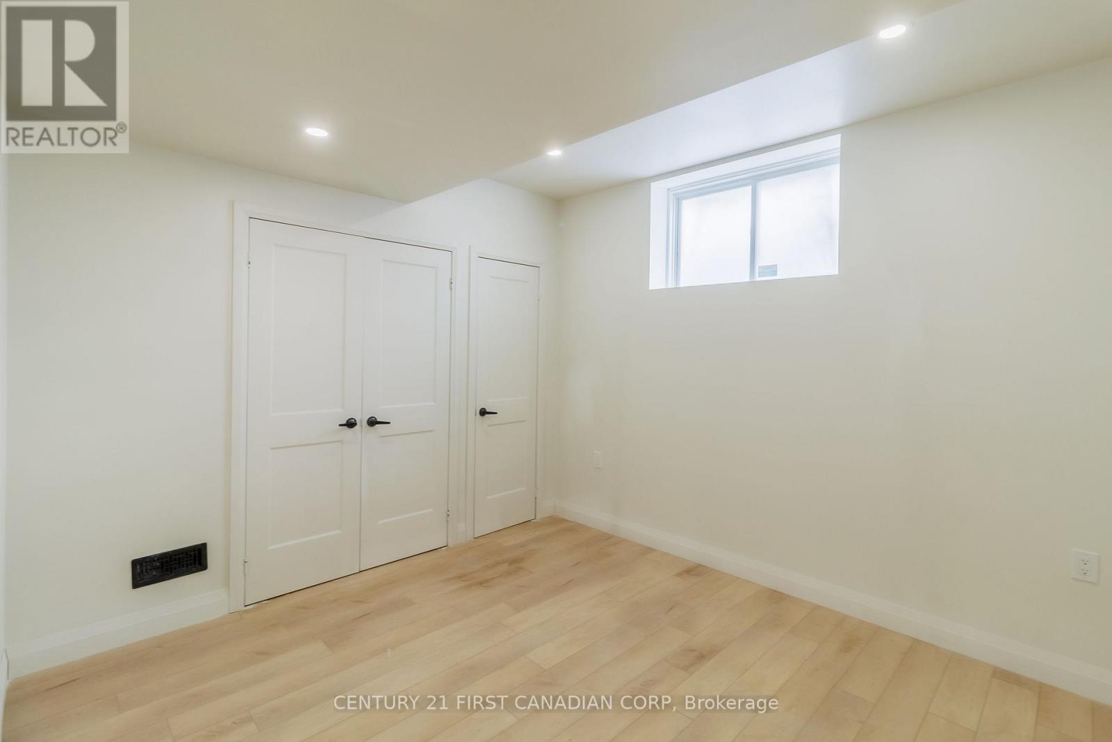 828 Kleinburg Drive, London North, Ontario  N5X 3Z1 - Photo 47 - X12748252