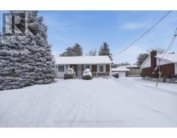 39 APPLEFORD STREET, Ottawa, Ontario