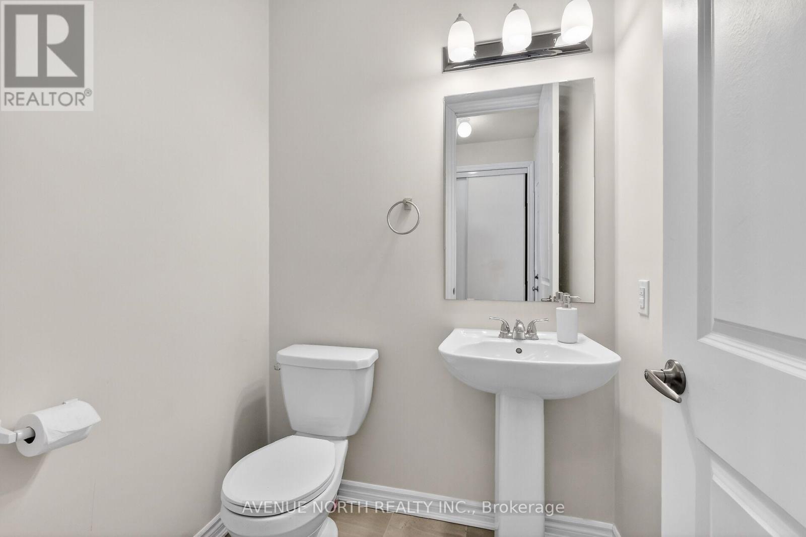 715 Vennecy Terrace, Ottawa, Ontario  K1W 0N3 - Photo 20 - X12748290