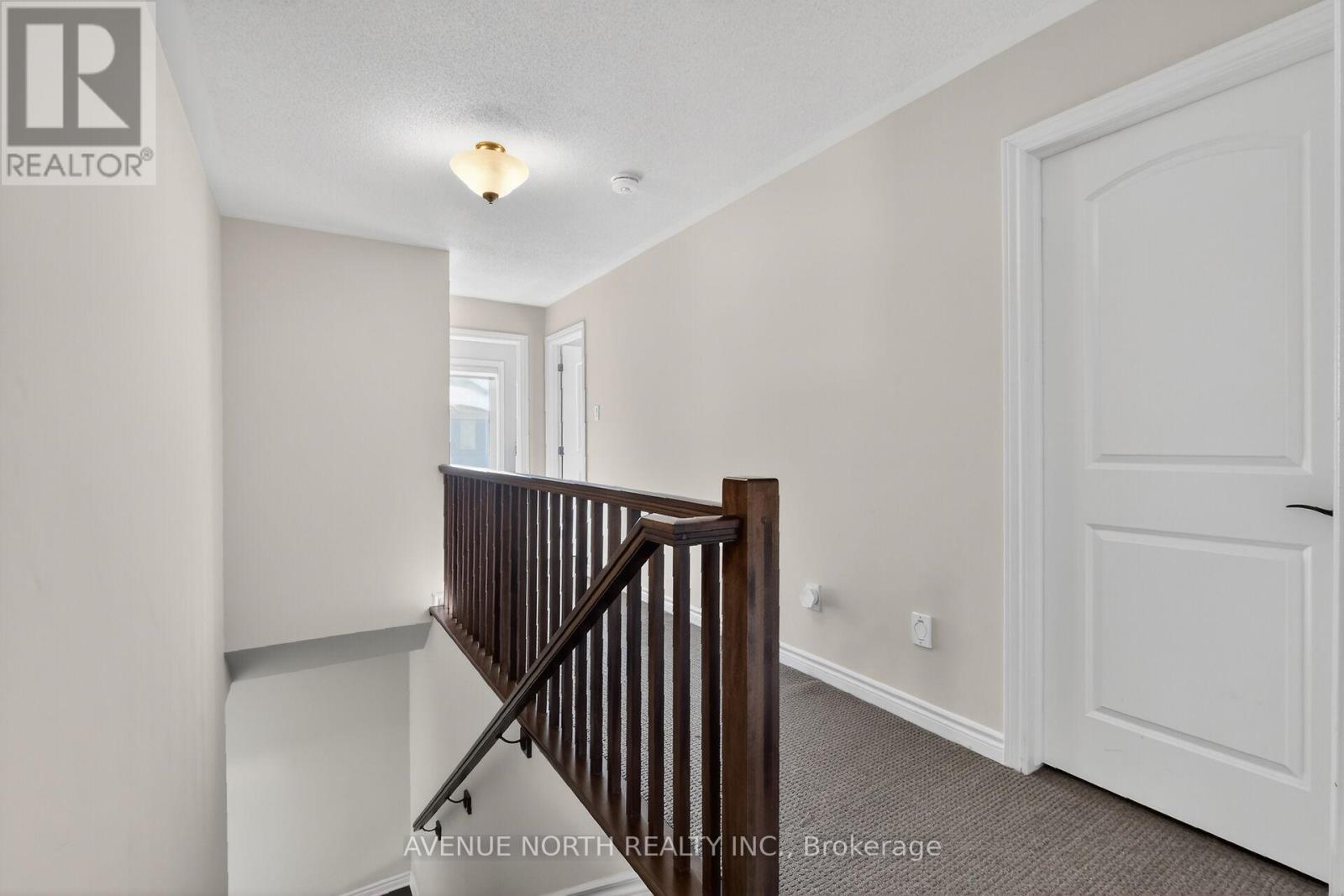 715 Vennecy Terrace, Ottawa, Ontario  K1W 0N3 - Photo 23 - X12748290