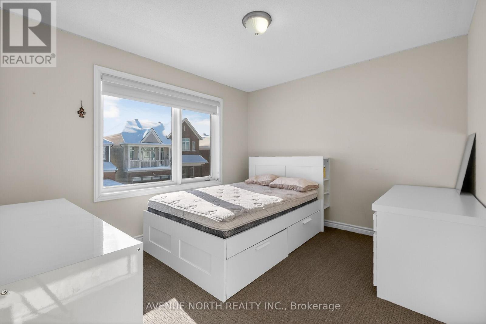 715 Vennecy Terrace, Ottawa, Ontario  K1W 0N3 - Photo 27 - X12748290