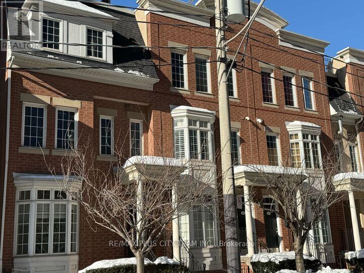 B - 4 Portland Street, Toronto, Ontario  M5V 3N6 - Photo 2 - C12646304