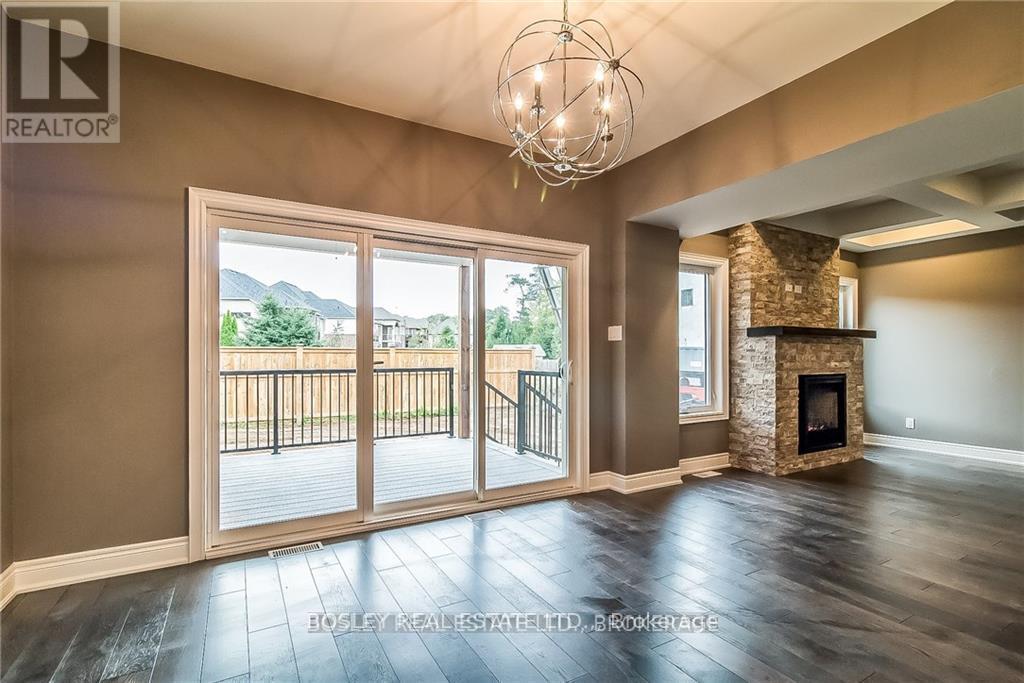 6168 Curlin Crescent, Niagara Falls (Forestview), Ontario  L2H 3W8 - Photo 18 - X12748188