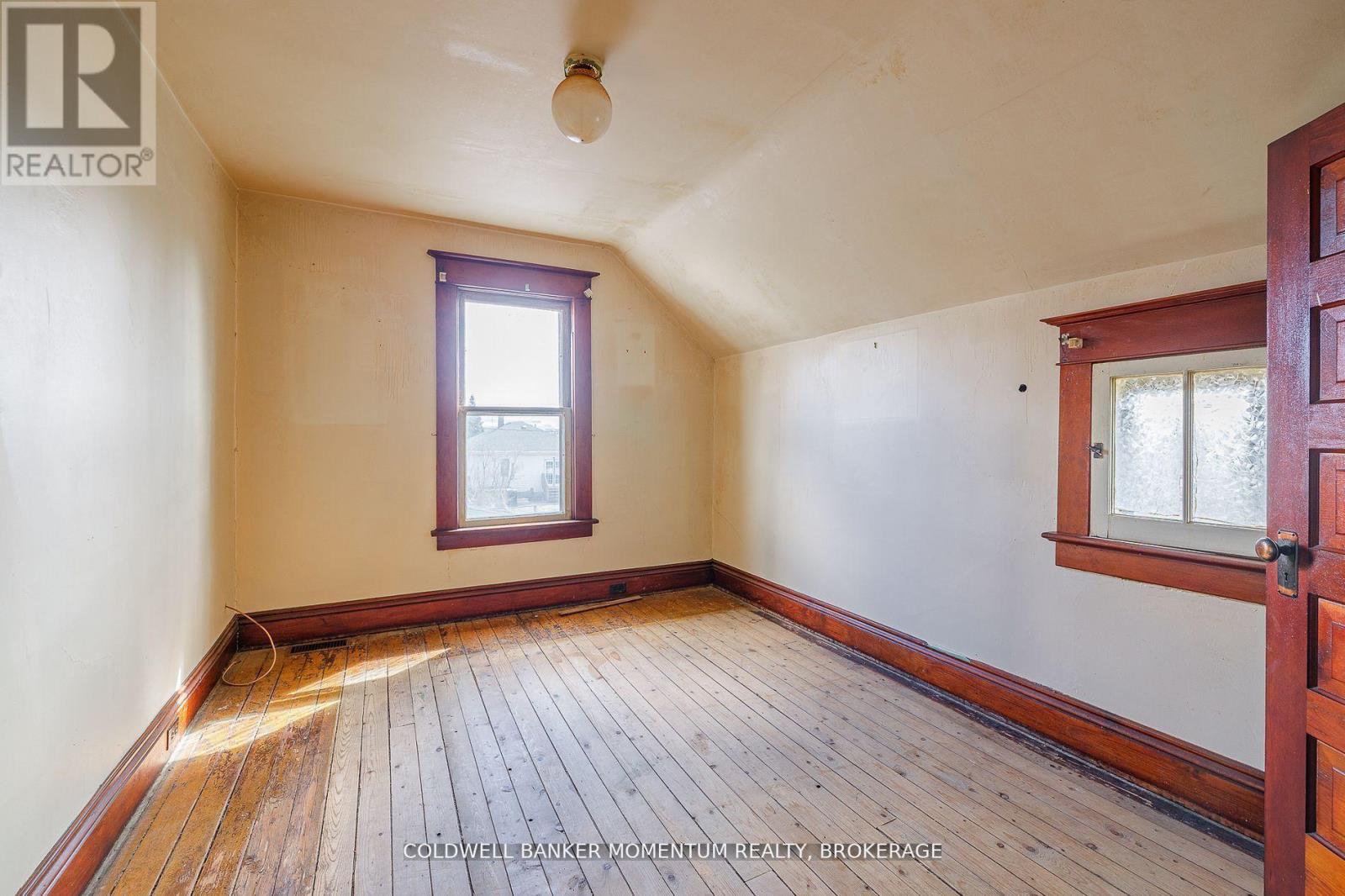 263 Humboldt Parkway, Port Colborne (Killaly East), Ontario  L3K 2H7 - Photo 22 - X12748278