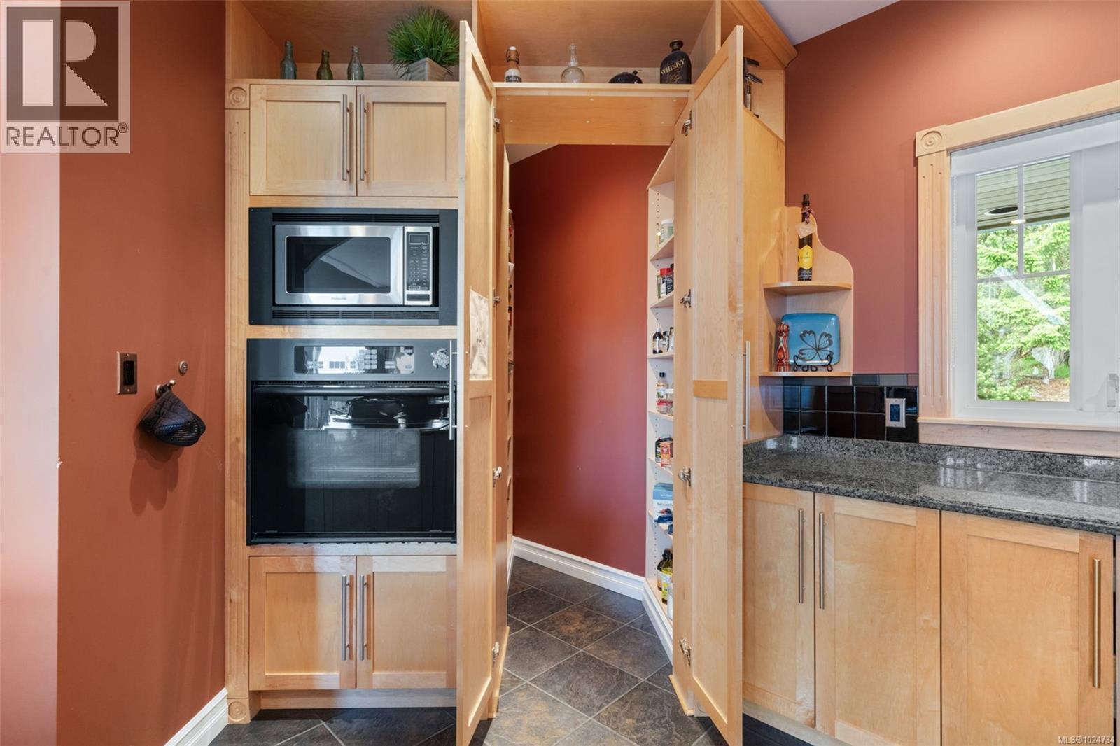 4980 Deer Park Trail, Metchosin, British Columbia  V9C 4J3 - Photo 12 - 1024734