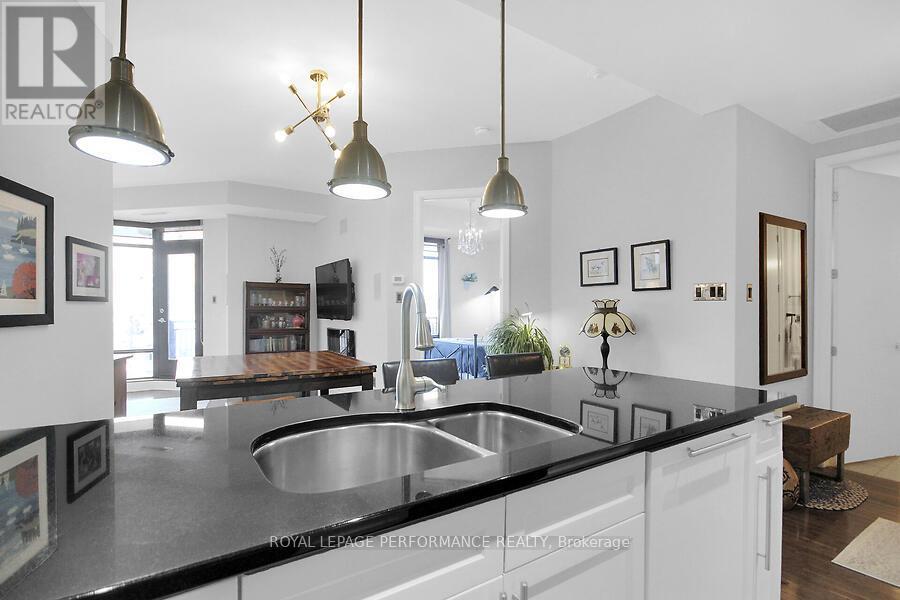 409 - 420 Berkley Avenue, Ottawa, Ontario  K2A 4H5 - Photo 12 - X12668538