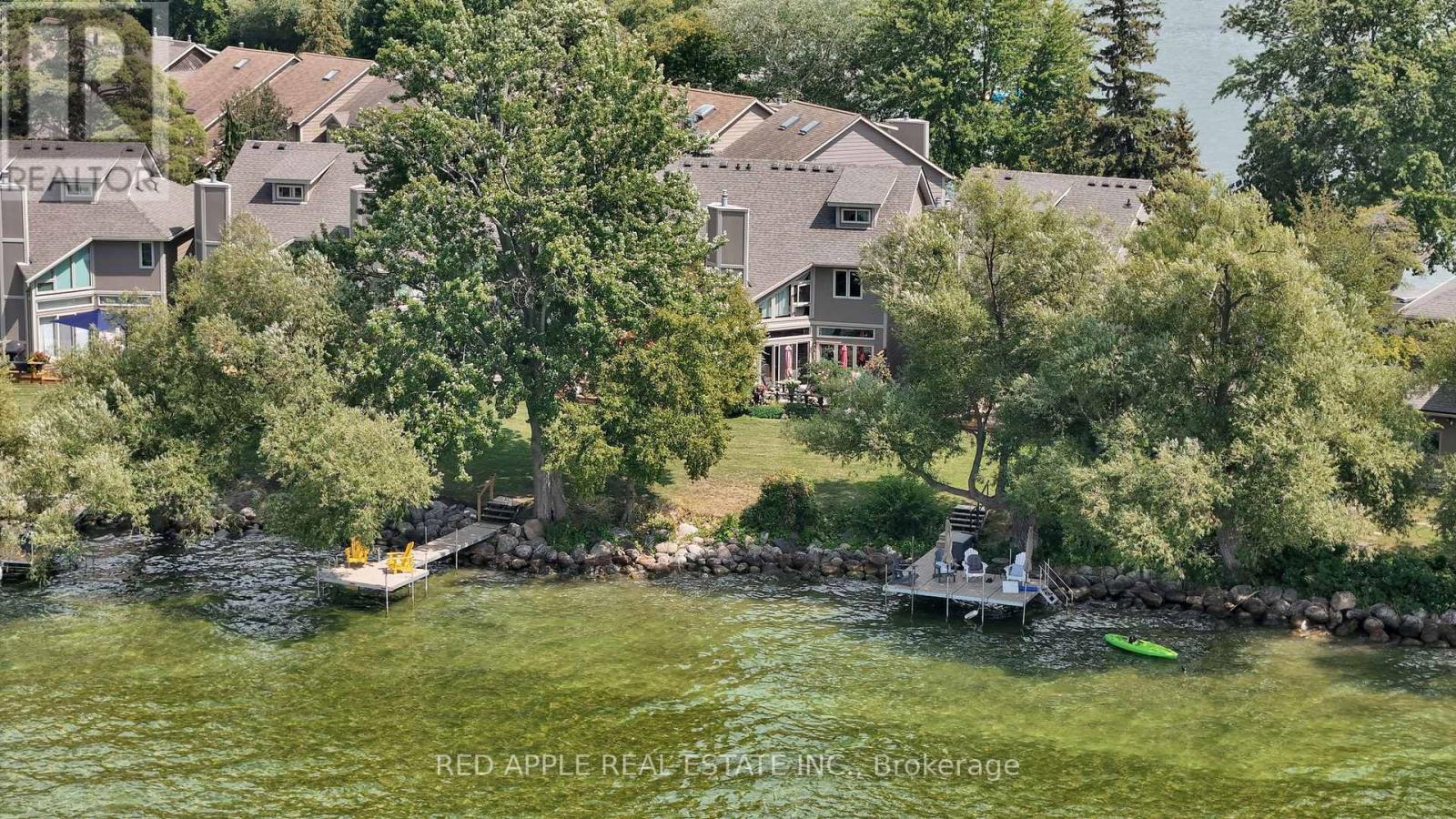 12 Davy Point Circle, Georgina, Ontario  L4P 3H2 - Photo 2 - N12343774