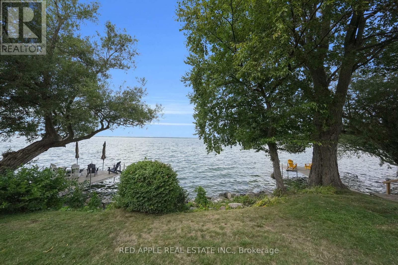 12 Davy Point Circle, Georgina, Ontario  L4P 3H2 - Photo 3 - N12343774