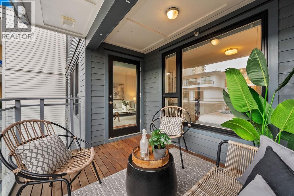 304 221 E 3rd Street, North Vancouver, British Columbia  V7L 1C5 - Photo 11 - R3085217