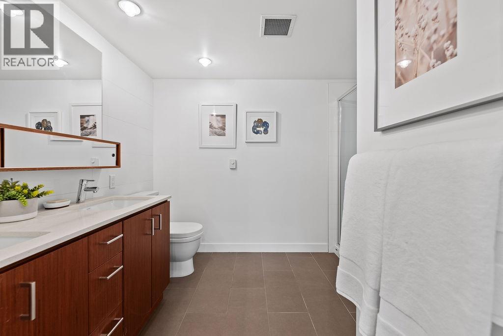 304 221 E 3rd Street, North Vancouver, British Columbia  V7L 1C5 - Photo 17 - R3085217