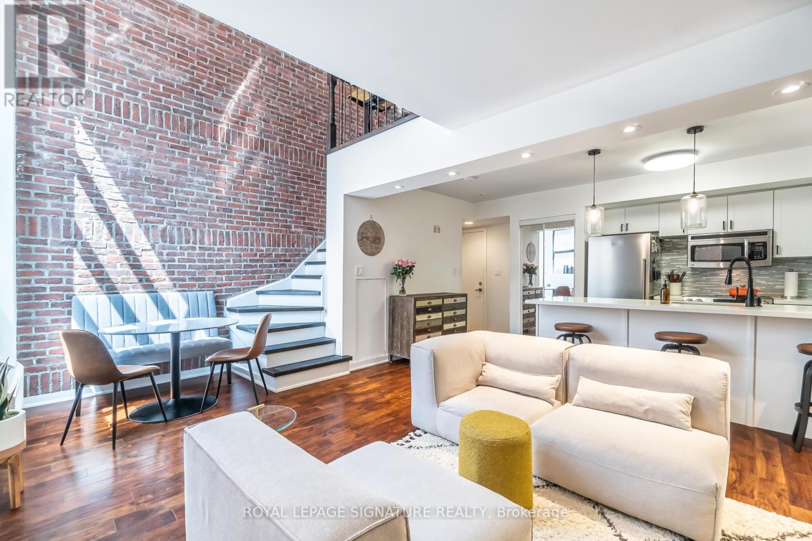 119 - 21 Earl Street, Toronto, Ontario  M4Y 3C8 - Photo 4 - C12748164