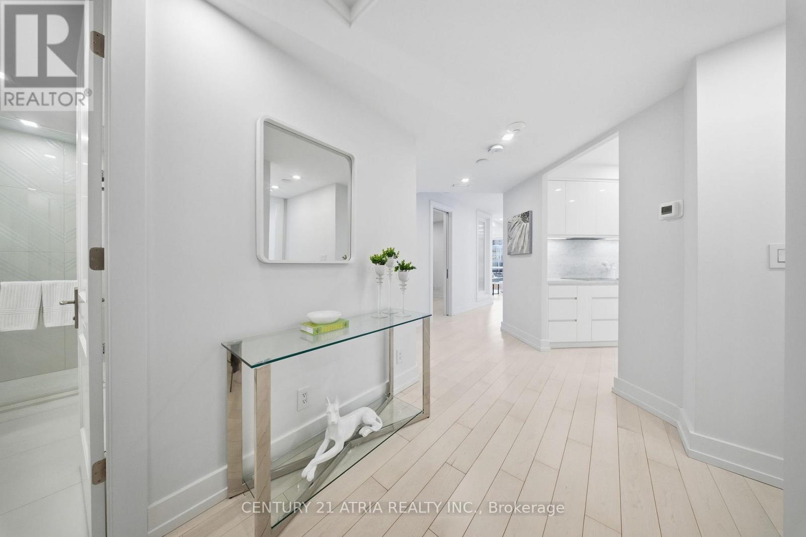 603 - 10 Bellair Street, Toronto, Ontario  M5R 3T8 - Photo 5 - C12748176