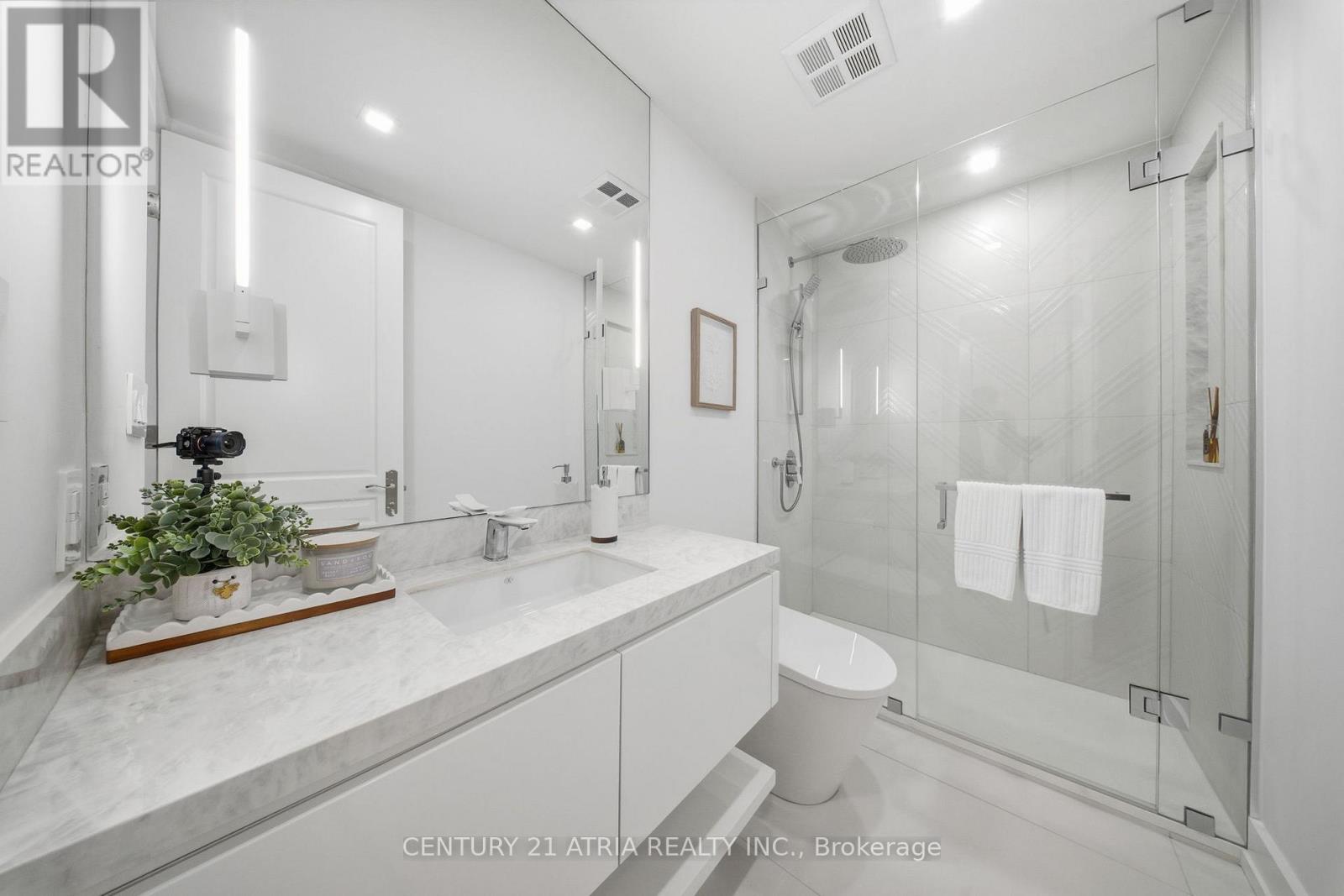 603 - 10 Bellair Street, Toronto, Ontario  M5R 3T8 - Photo 7 - C12748176