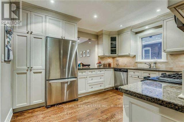 72 Fairleigh Crescent, Toronto (Forest Hill North), Ontario  M6C 3R9 - Photo 6 - C12748298