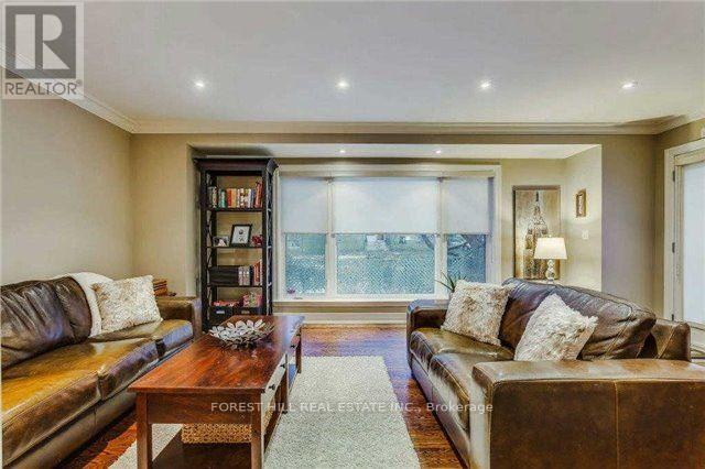 72 Fairleigh Crescent, Toronto (Forest Hill North), Ontario  M6C 3R9 - Photo 9 - C12748298