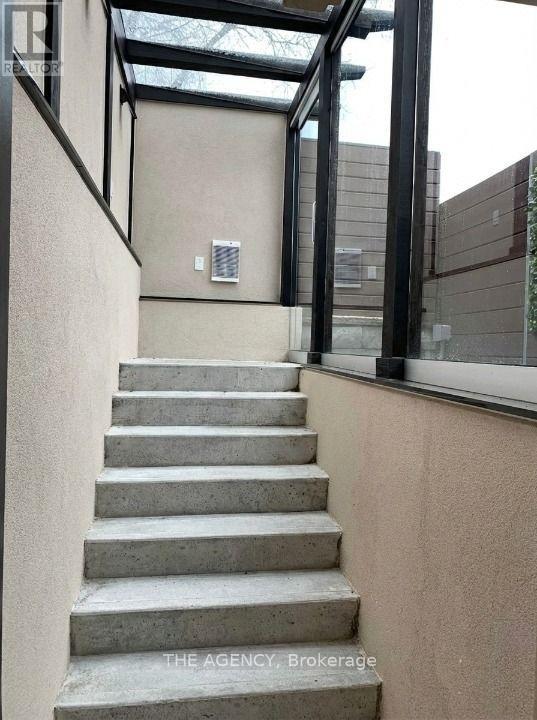 Basement - 12 Embro Drive, Toronto, Ontario  M3H 2M8 - Photo 2 - C12748314