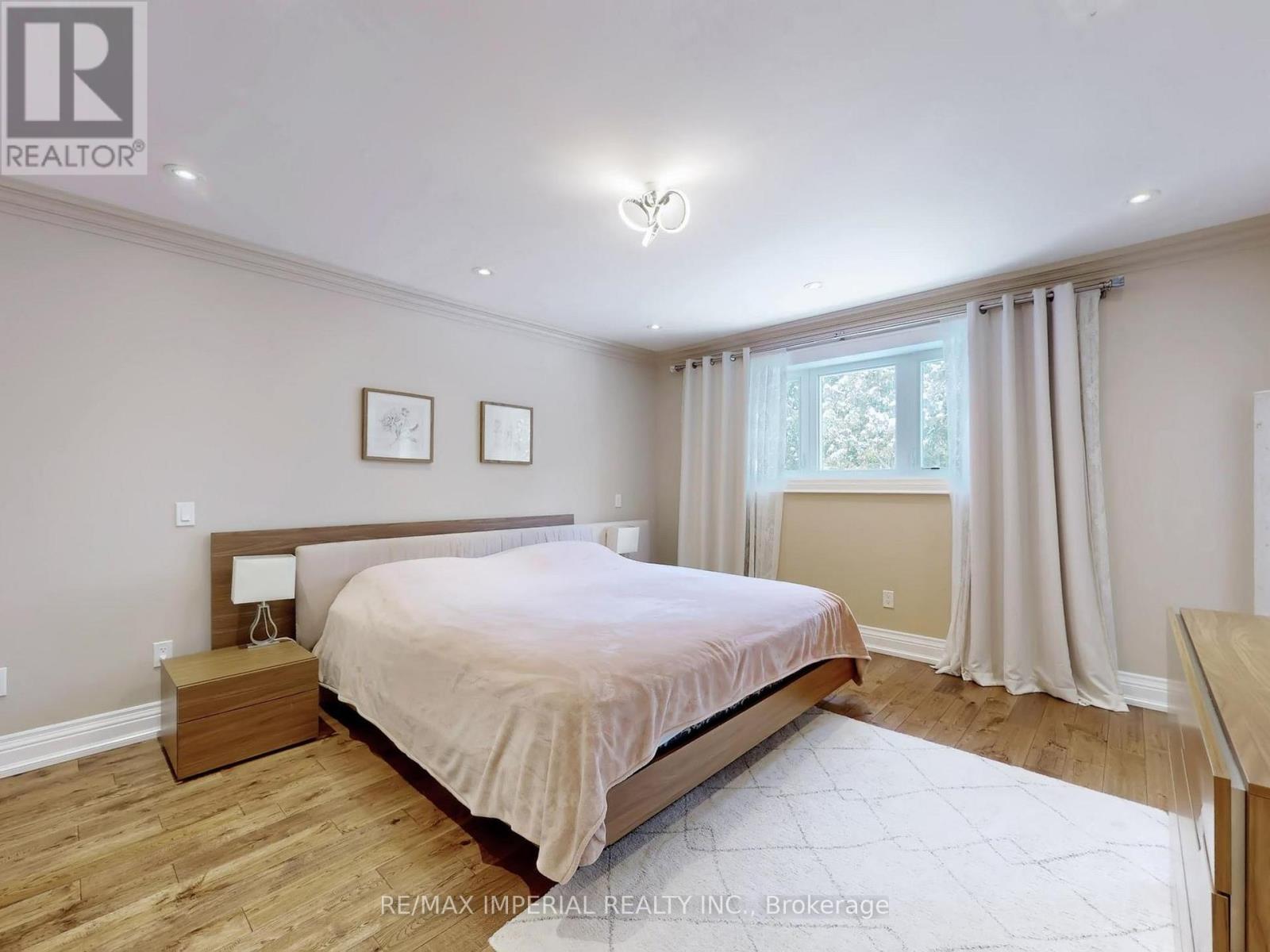 35 Waddington Crescent, Toronto, Ontario  M2J 2Z9 - Photo 16 - C12748334