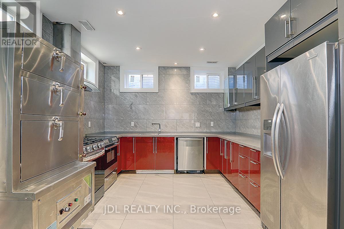 80 Broomfield Drive, Toronto, Ontario  M1S 2W1 - Photo 30 - E12748234