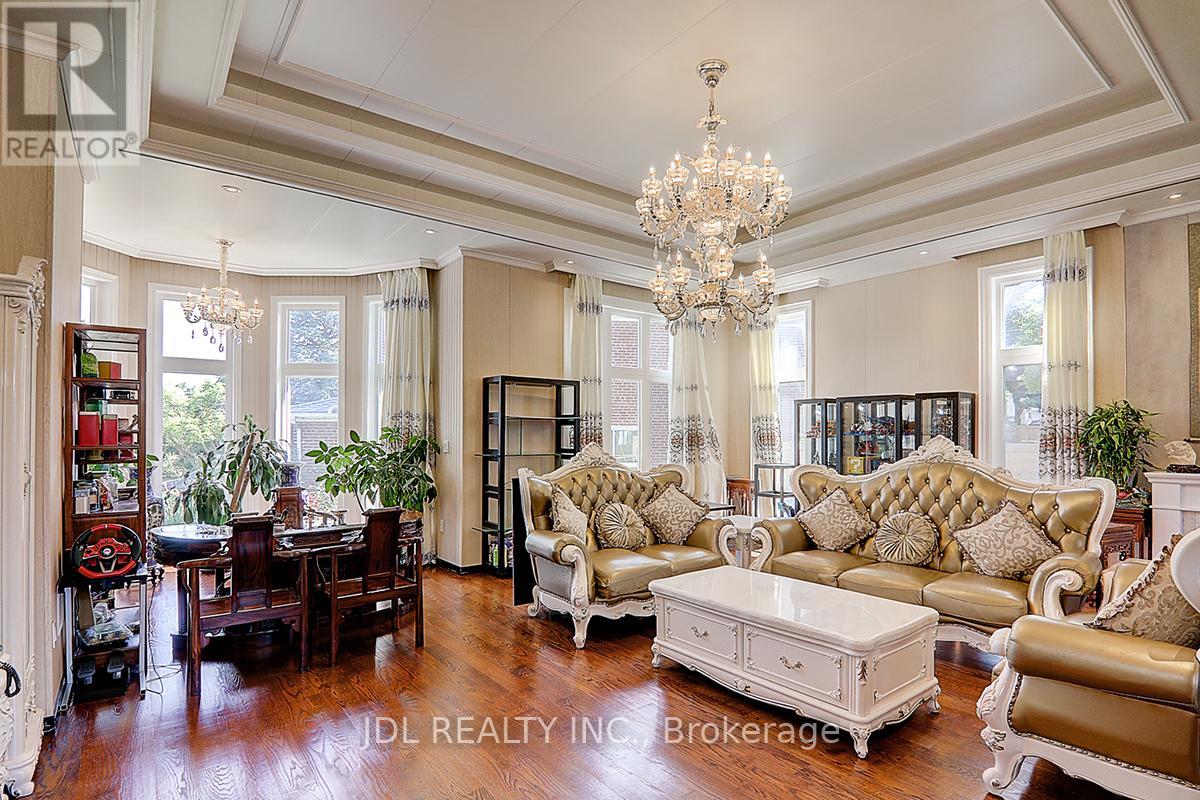 80 Broomfield Drive, Toronto, Ontario  M1S 2W1 - Photo 7 - E12748234