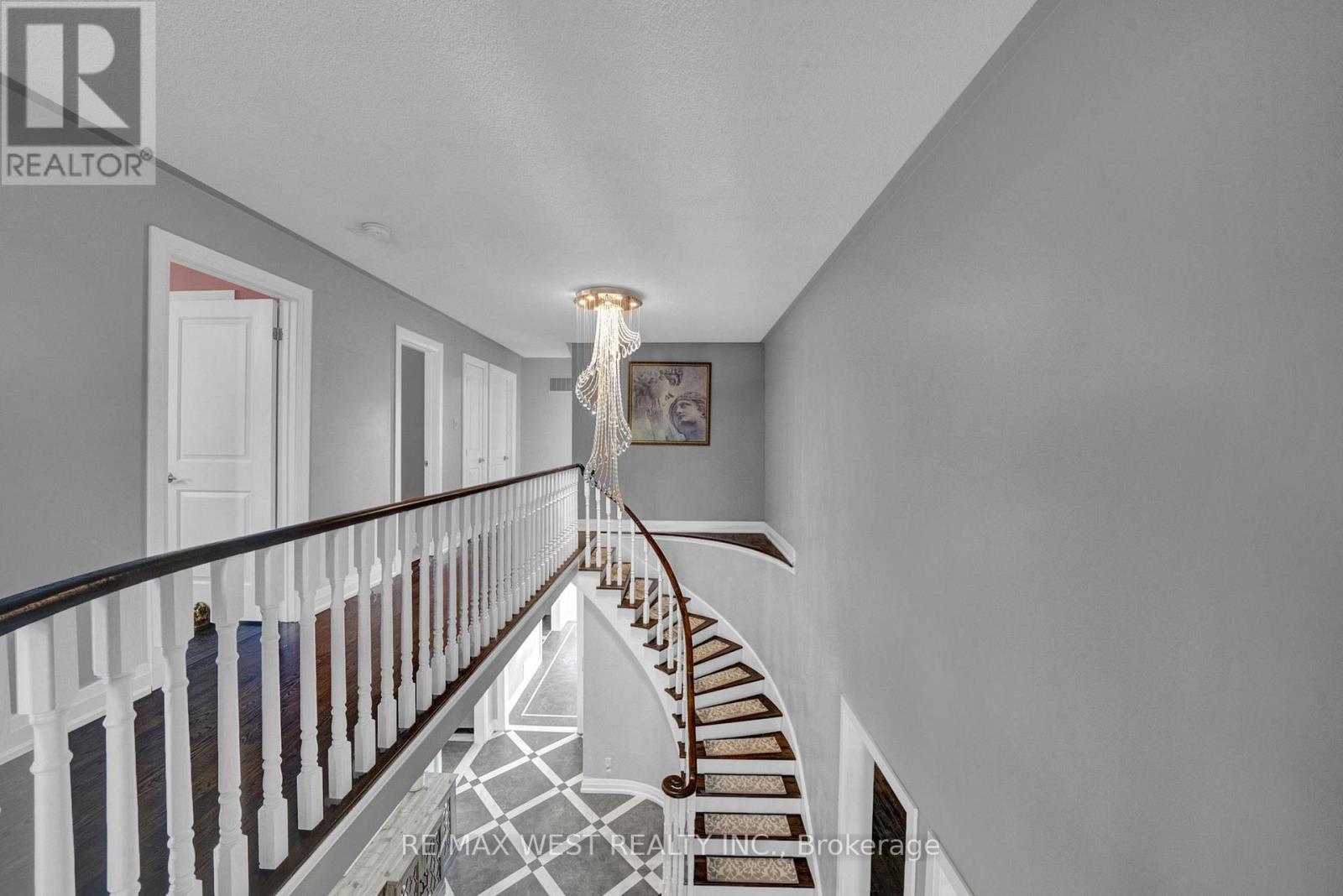 32 Falstaff Crescent, Whitby, Ontario  L1R 1W3 - Photo 20 - E12748286