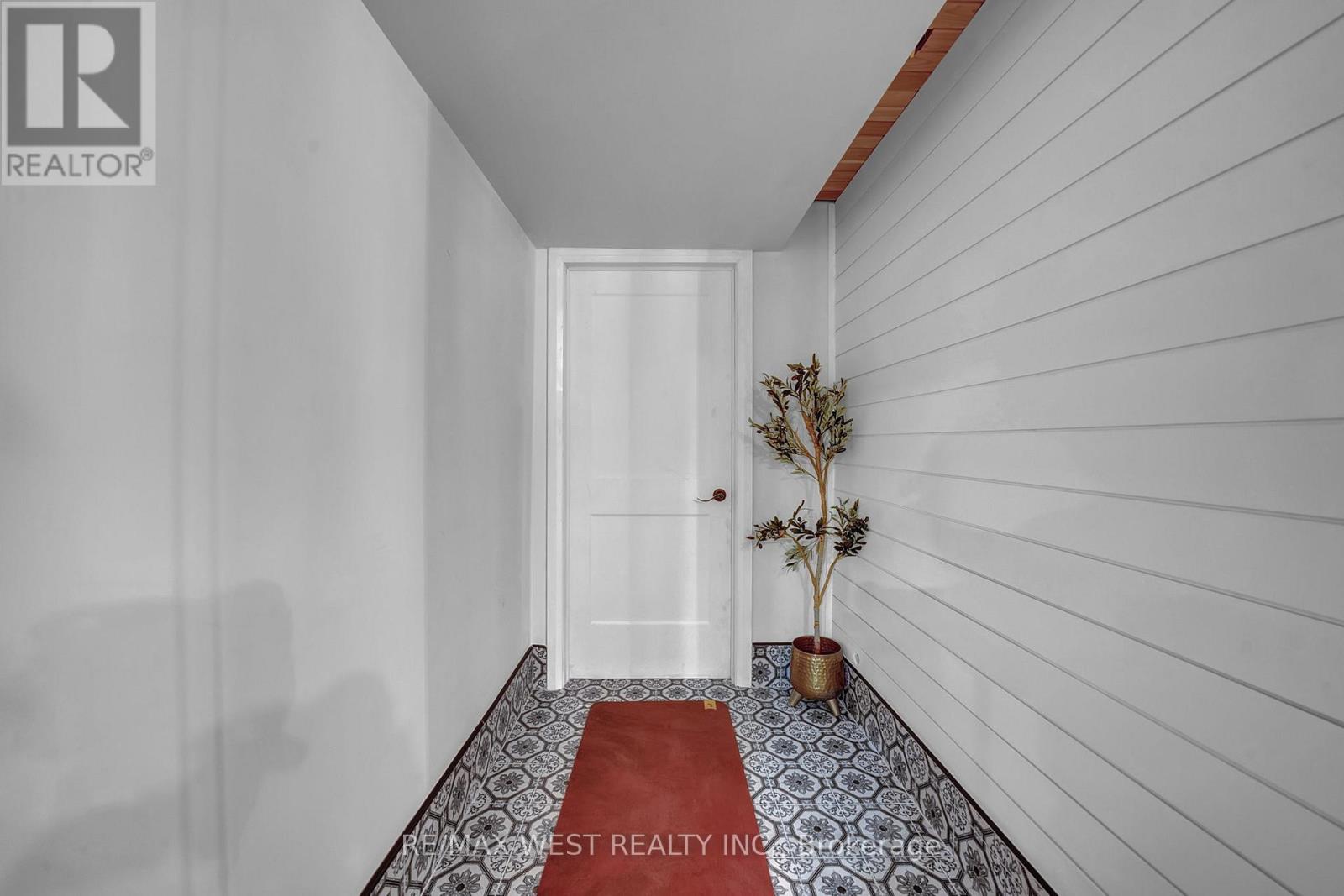 32 Falstaff Crescent, Whitby, Ontario  L1R 1W3 - Photo 38 - E12748286