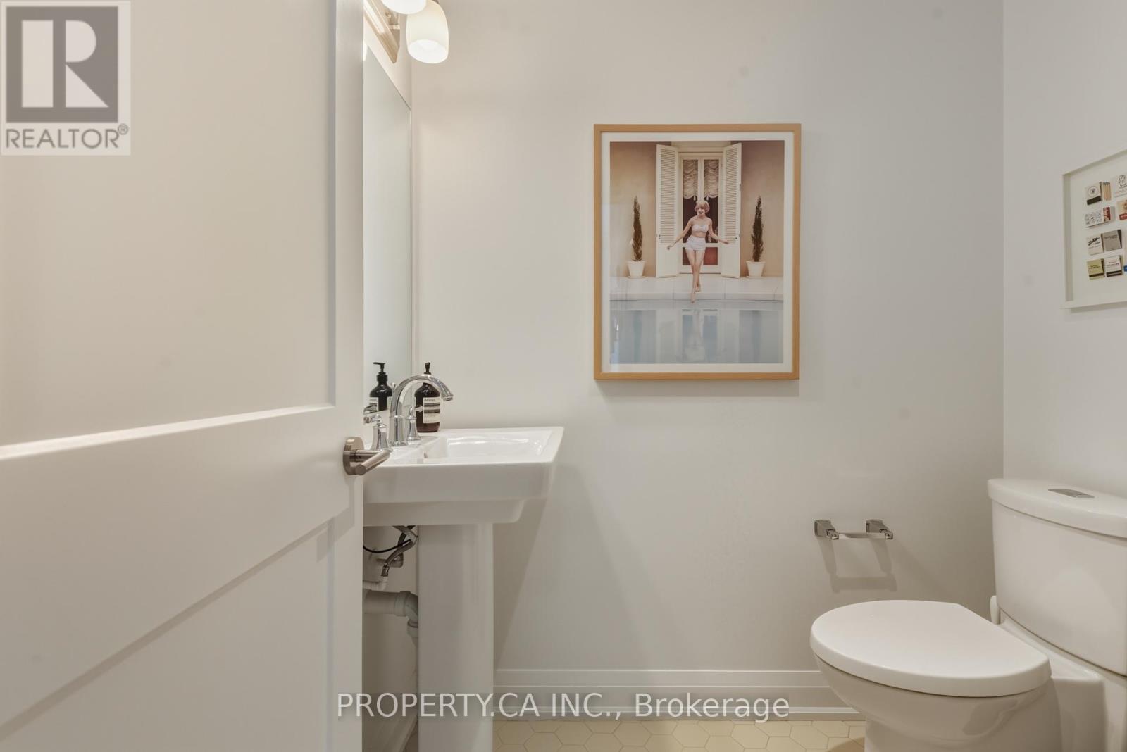 Th3 - 100 Coxwell Avenue, Toronto, Ontario  M4L 0B5 - Photo 18 - E12748296
