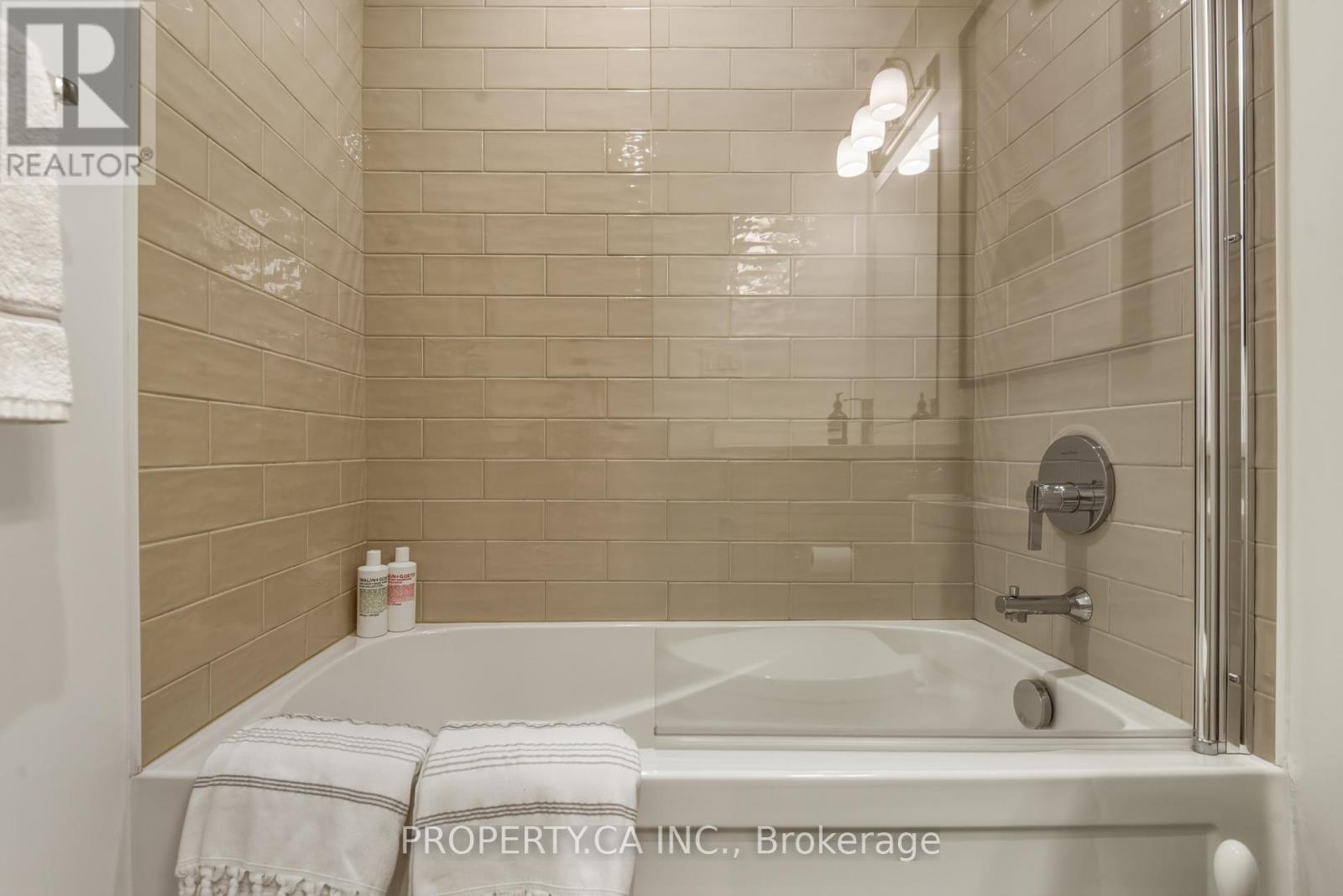 Th3 - 100 Coxwell Avenue, Toronto, Ontario  M4L 0B5 - Photo 29 - E12748296