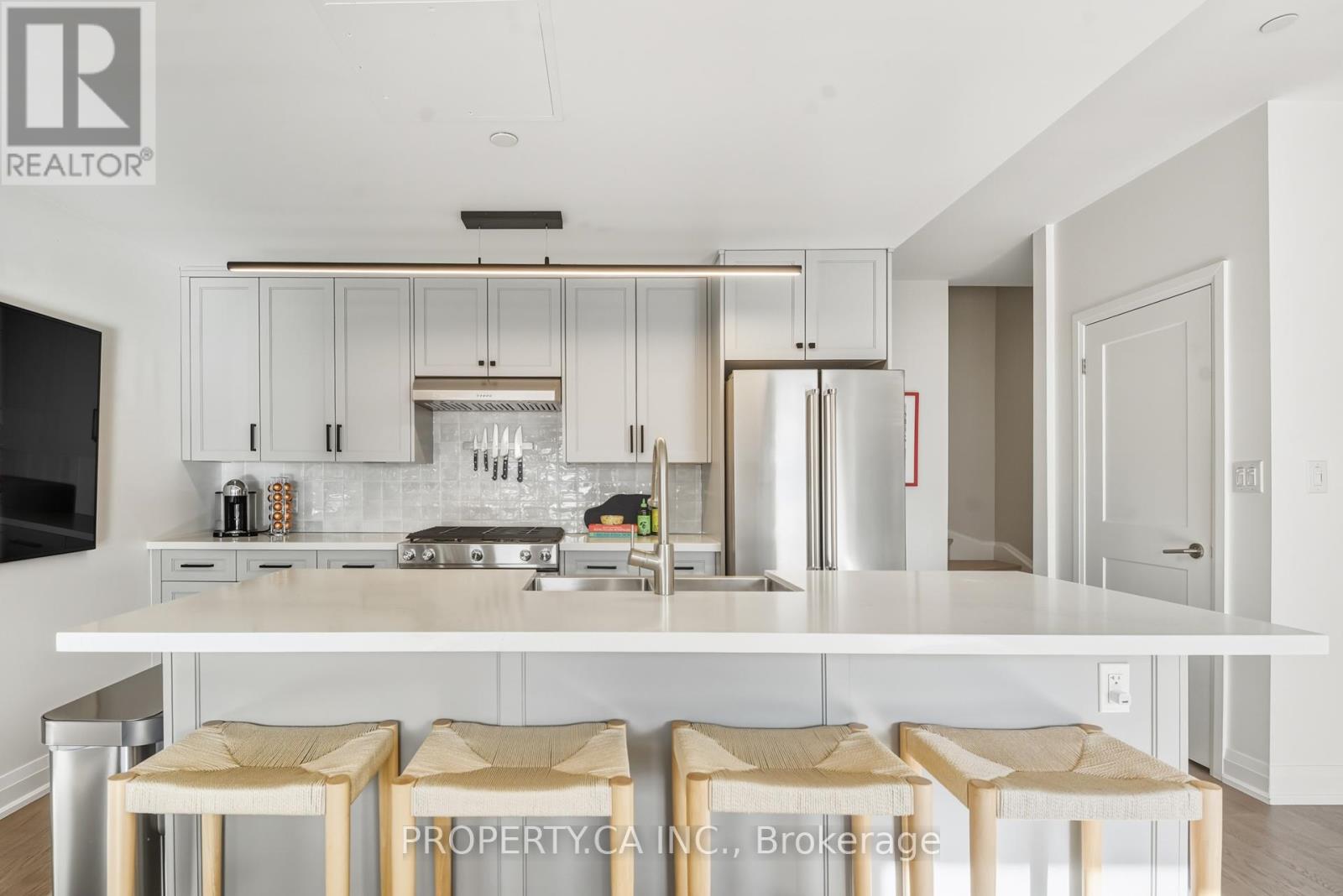 Th3 - 100 Coxwell Avenue, Toronto, Ontario  M4L 0B5 - Photo 4 - E12748296