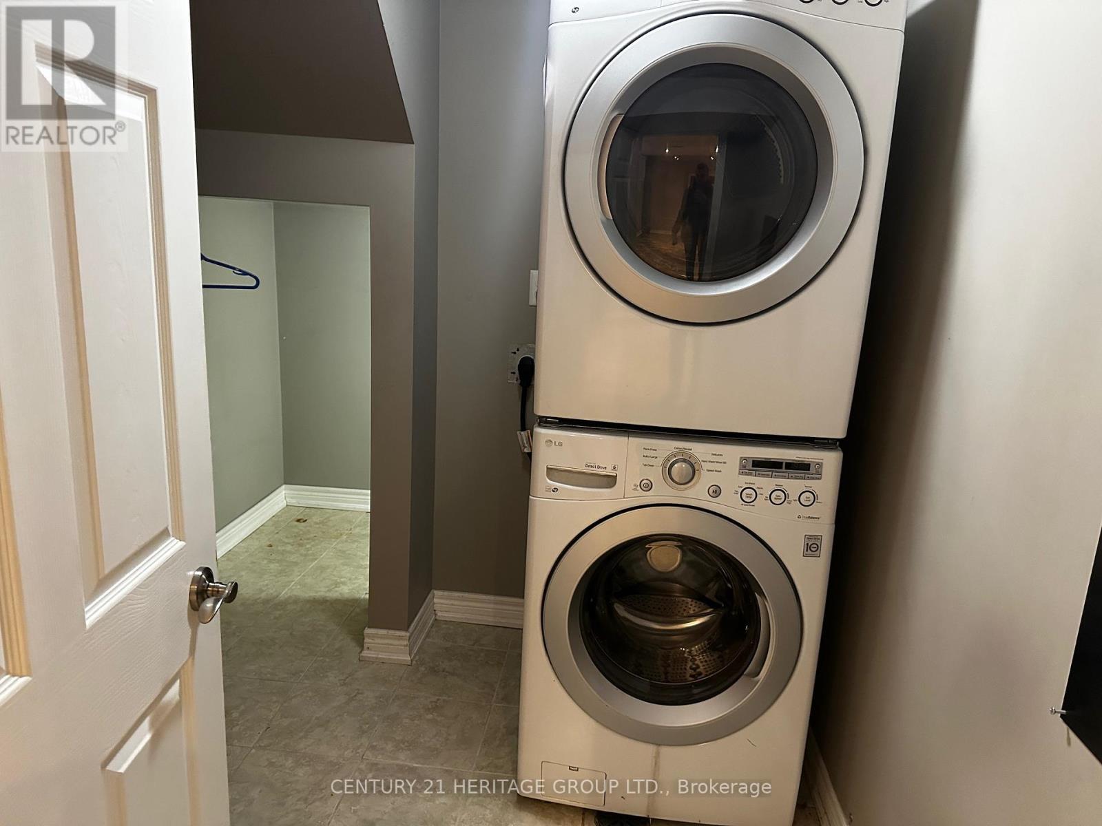 Basement - 910 Mccullough Drive, Whitby (Downtown Whitby), Ontario  L1N 1C6 - Photo 6 - E12748310