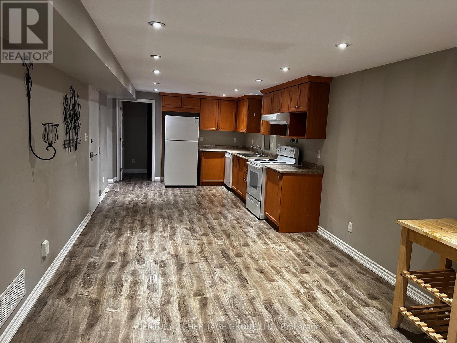 Basement - 910 Mccullough Drive, Whitby (Downtown Whitby), Ontario  L1N 1C6 - Photo 7 - E12748310