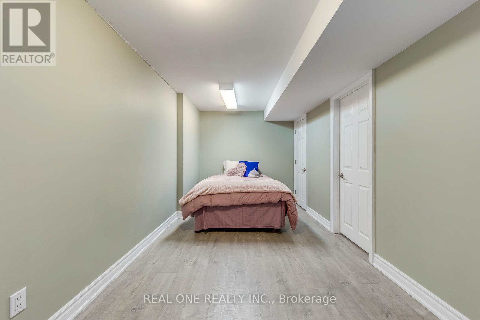 343 Northwood Drive, Oakville, Ontario  L6M 1M8 - Photo 43 - W12747780