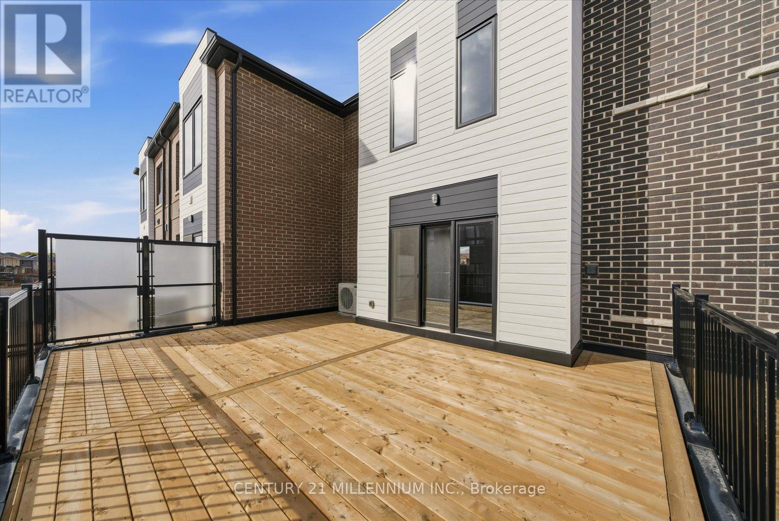 2 - 62 Kenesky Drive, Hamilton, Ontario  L8B 2A9 - Photo 12 - X12514992