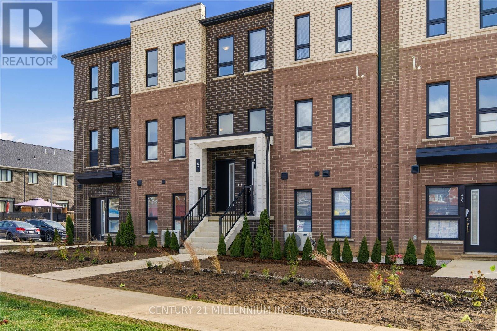 2 - 62 Kenesky Drive, Hamilton, Ontario  L8B 2A9 - Photo 2 - X12514992