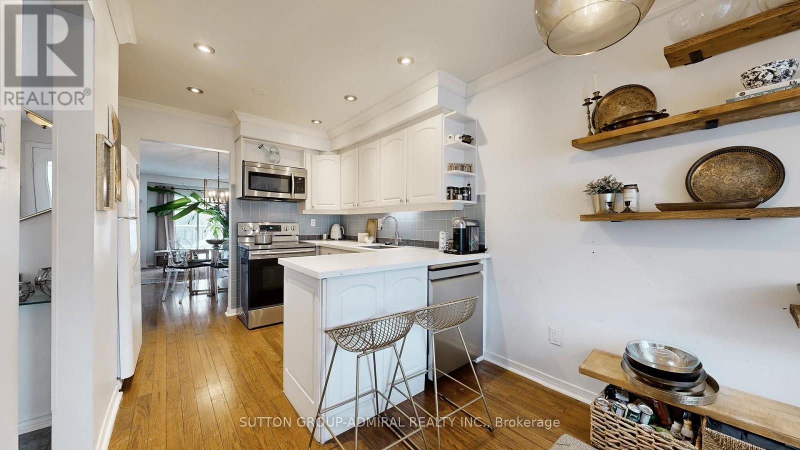 19 Backus Court, Markham (Raymerville), Ontario  L3P 6V6 - Photo 6 - N12748242