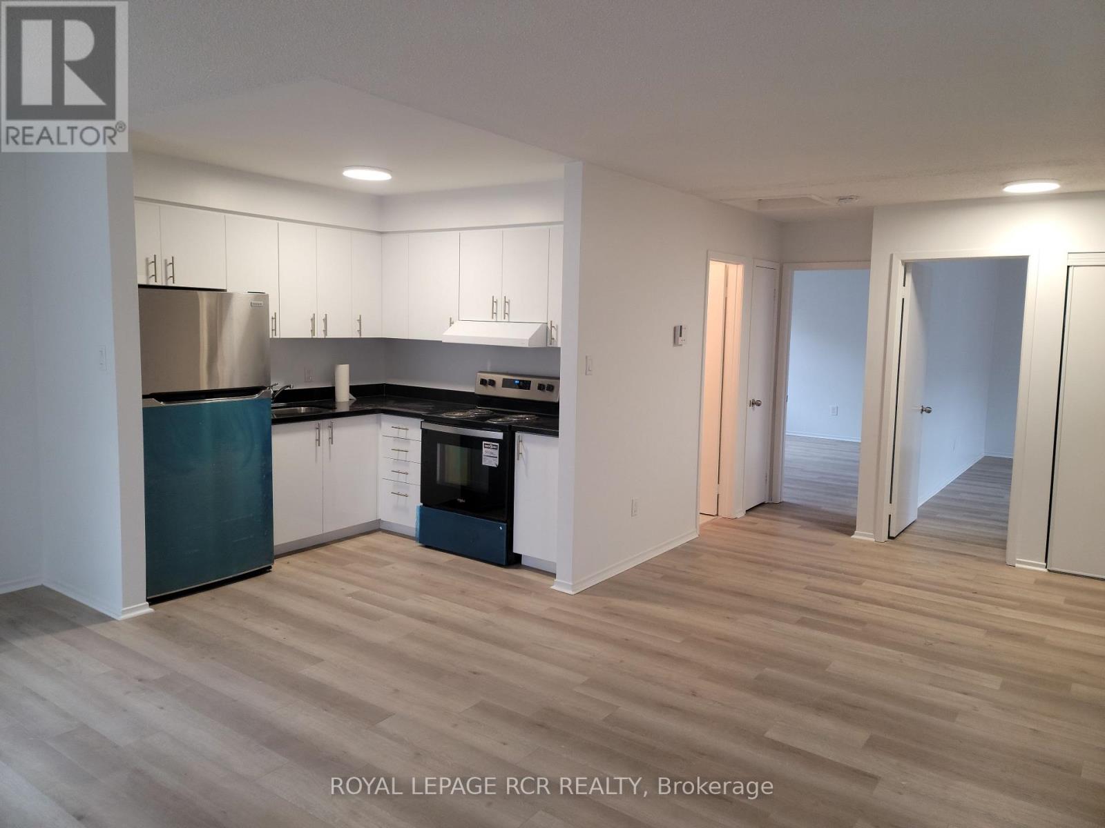 224 - 2 Orchard Heights, Aurora, Ontario  L4G 3W3 - Photo 3 - N12748256