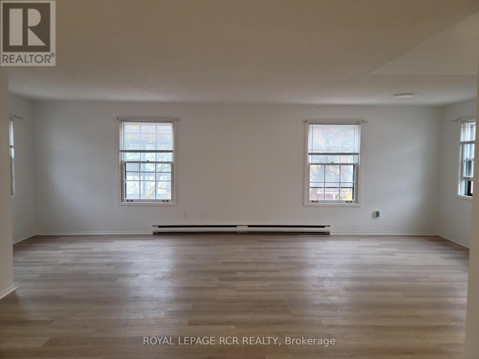 224 - 2 Orchard Heights, Aurora, Ontario  L4G 3W3 - Photo 6 - N12748256