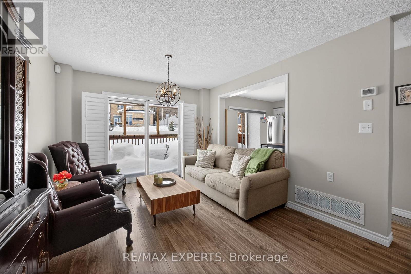 2166 Nevils Street, Innisfil, Ontario  L9S 0C9 - Photo 14 - N12748284