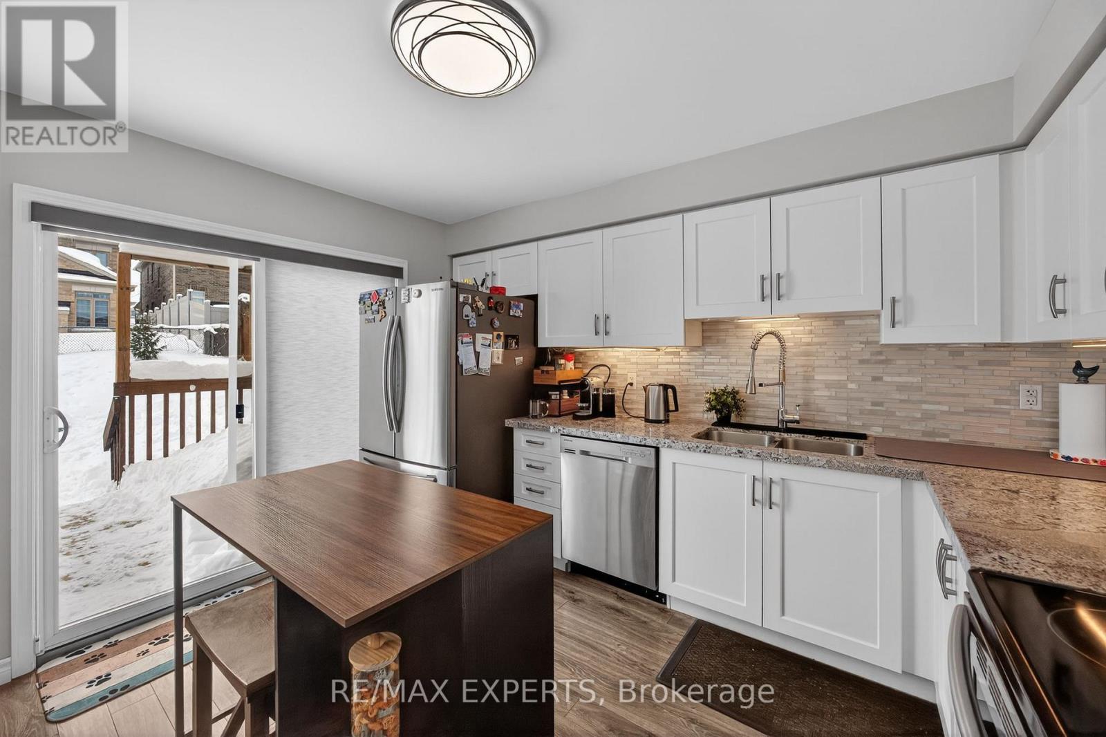 2166 Nevils Street, Innisfil, Ontario  L9S 0C9 - Photo 17 - N12748284