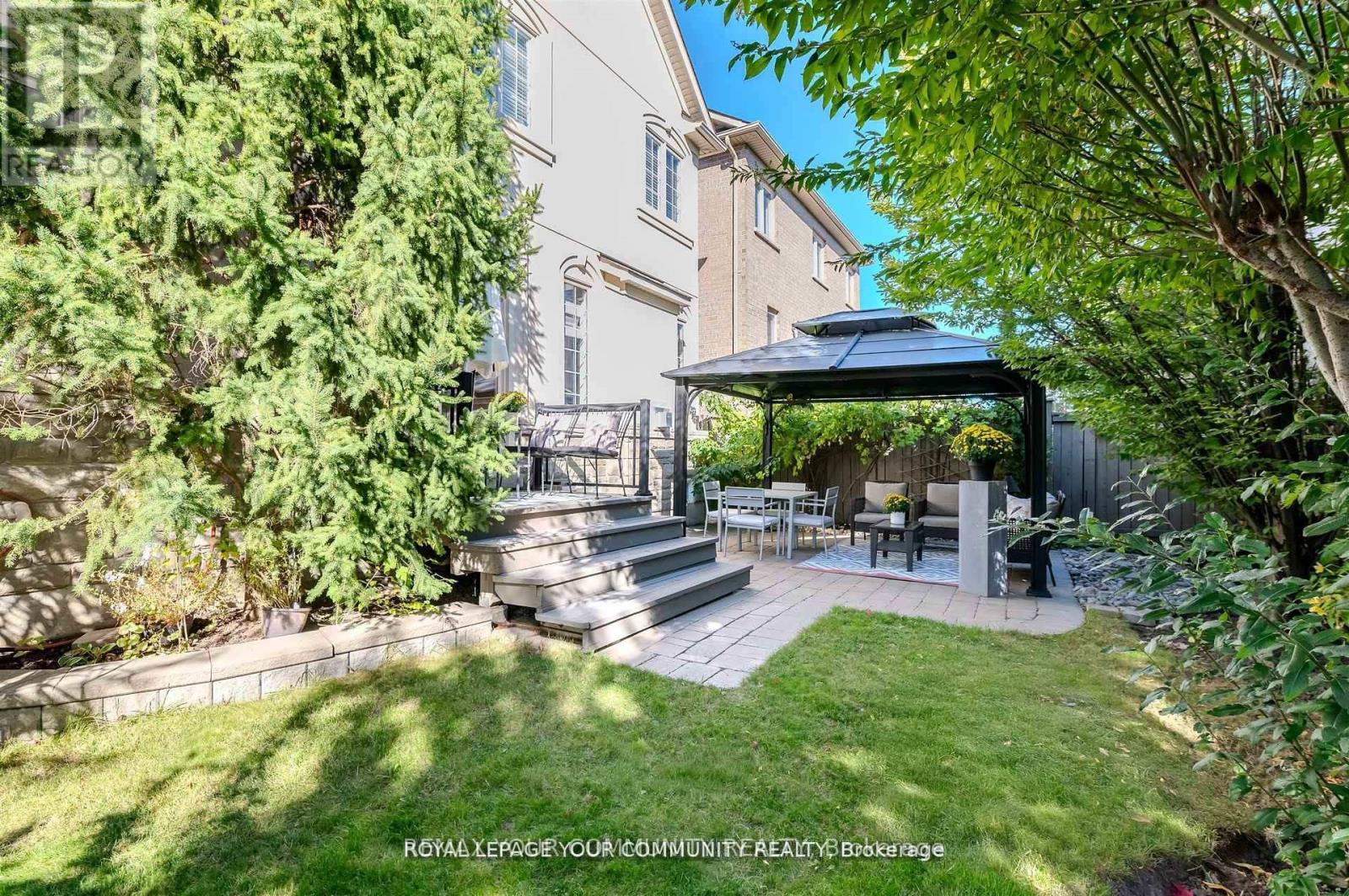 7 Sequin Drive, Richmond Hill, Ontario  L4E 0J3 - Photo 45 - N12748288