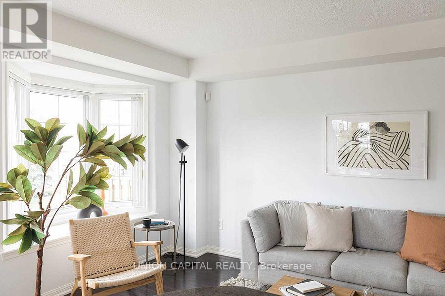 21 Winn Place, Aurora, Ontario  L4G 0S2 - Photo 13 - N12748304