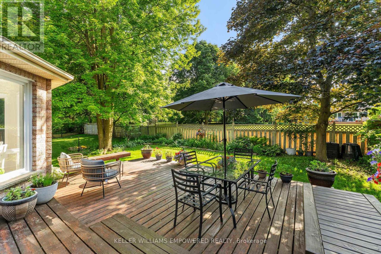 61 Gilbank Drive, Aurora, Ontario  L4G 6H9 - Photo 10 - N12748328