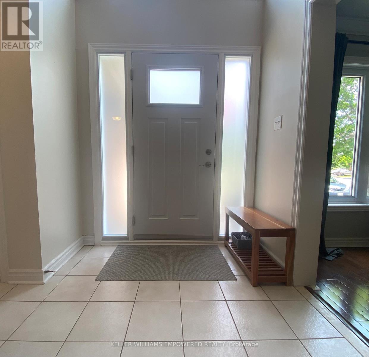 61 Gilbank Drive, Aurora, Ontario  L4G 6H9 - Photo 12 - N12748328