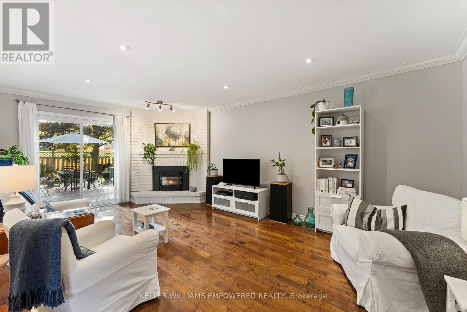 61 Gilbank Drive, Aurora, Ontario  L4G 6H9 - Photo 20 - N12748328