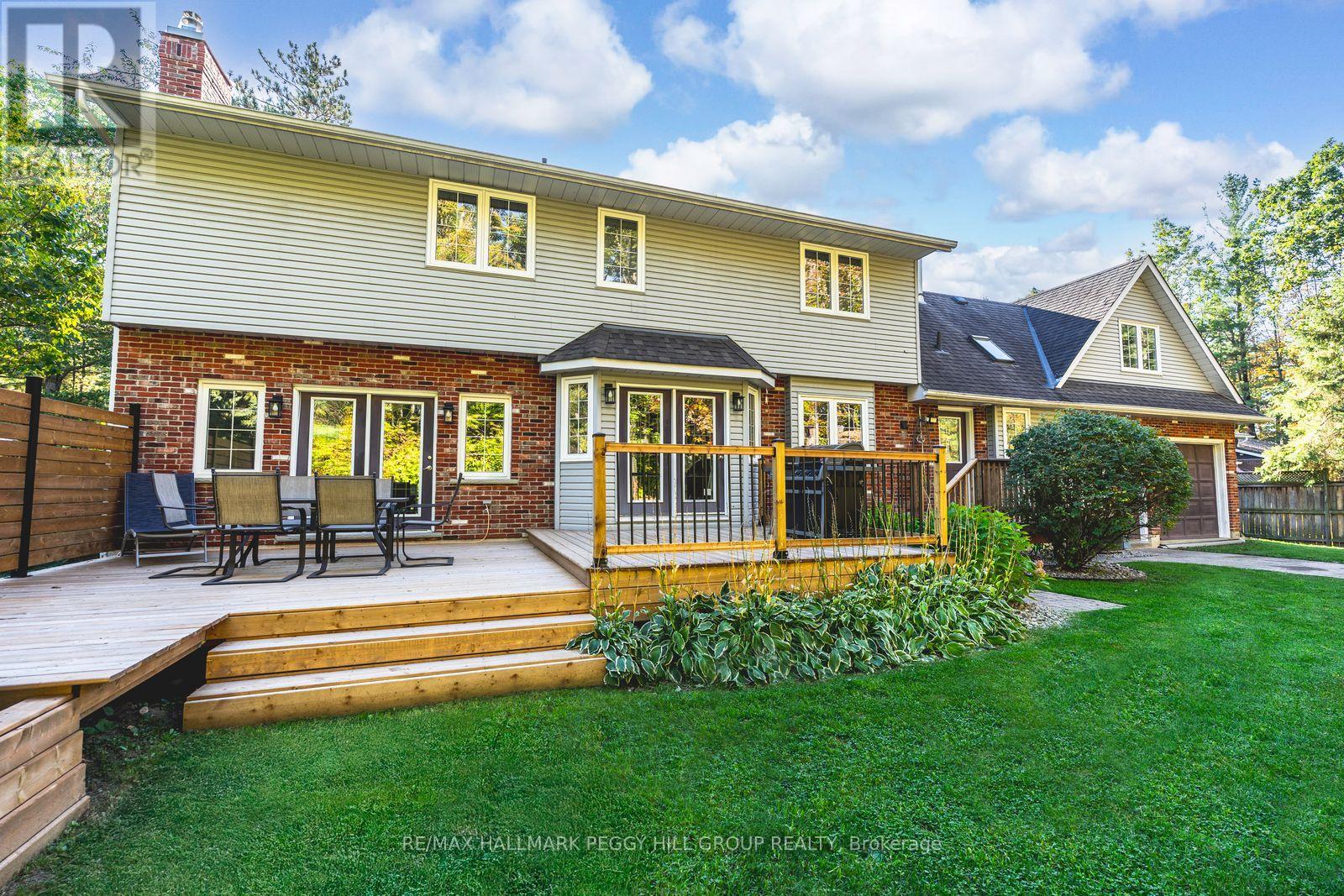 1096 Sunnidale Road, Springwater (Centre Vespra), Ontario  L9X 0R9 - Photo 22 - S12748218