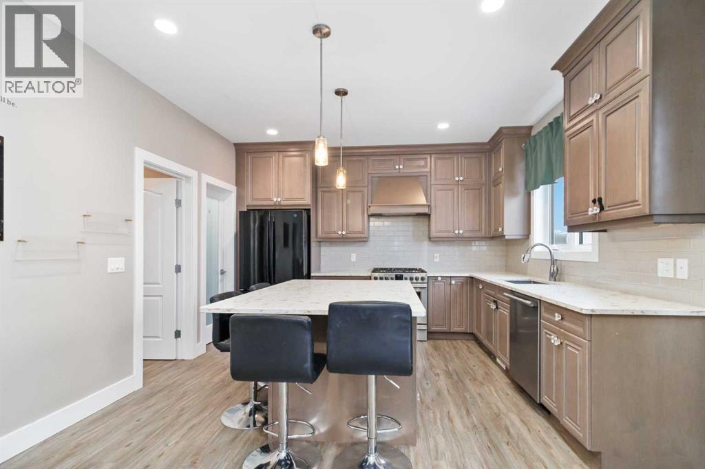 220 Beaverlodge Close, Fort Mcmurray, Alberta  T9H 2V5 - Photo 10 - A2280880