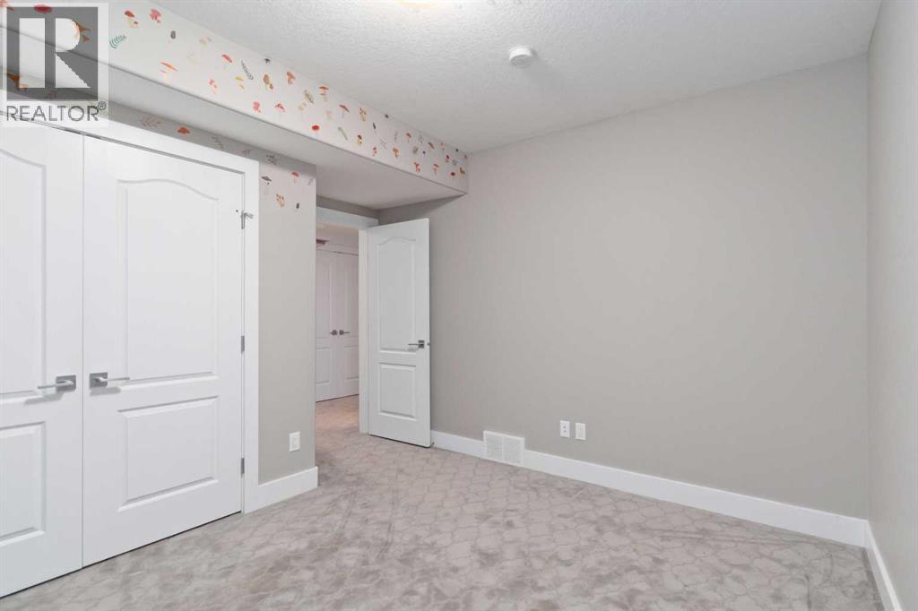 220 Beaverlodge Close, Fort Mcmurray, Alberta  T9H 2V5 - Photo 29 - A2280880